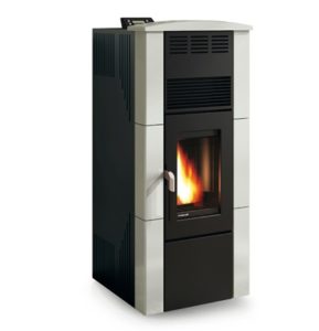 stufa a pellet rossella palazzetti con kit ceramico in promozione da 4 emme